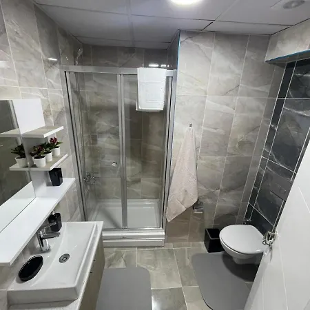 King Ae8 Apartament Stambuł